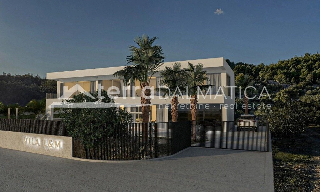 Luxusvilla mit Wellnessbereich und großem Swimmingpool, Vodice