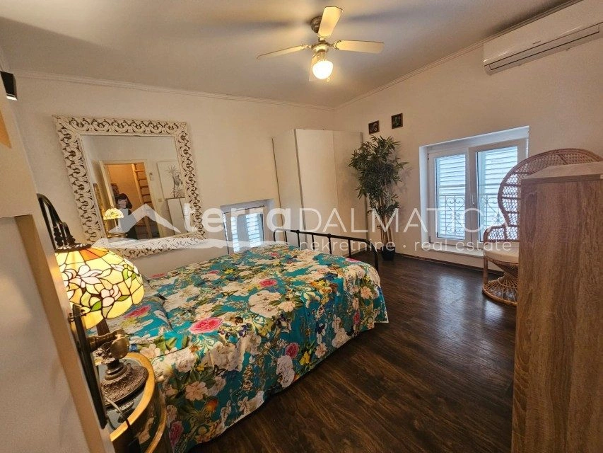 Authentisches dalmatinisches Steinhaus, Kaštel Lukšić