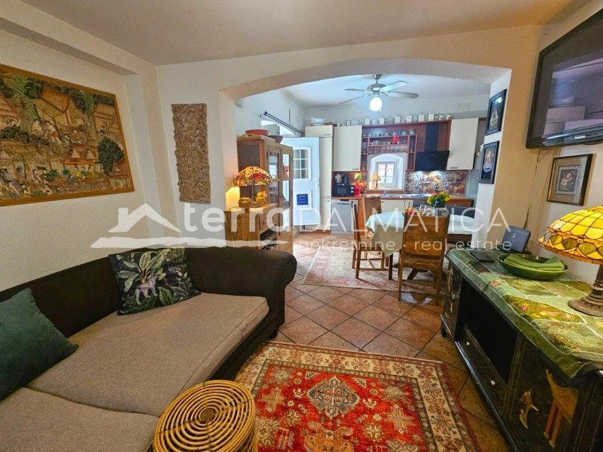 Authentisches dalmatinisches Steinhaus, Kaštel Lukšić