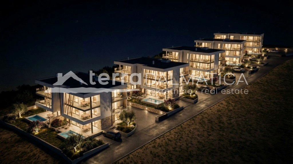 Apartment im Erdgeschoss des Tribunj S2 mit Swimmingpool und Terrassen