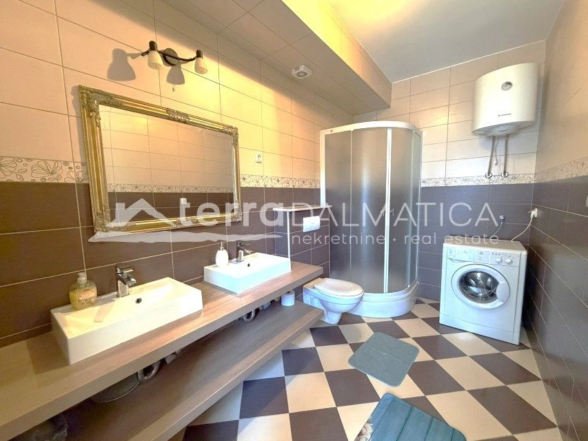 Modernes Haus, Vodice – Pool, Aussicht