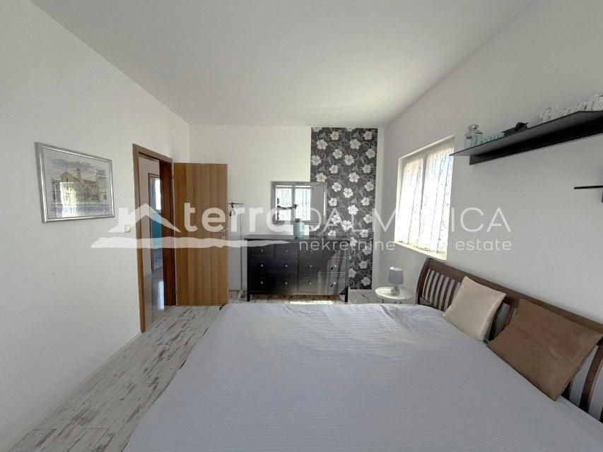 Modernes Haus, Vodice – Pool, Aussicht