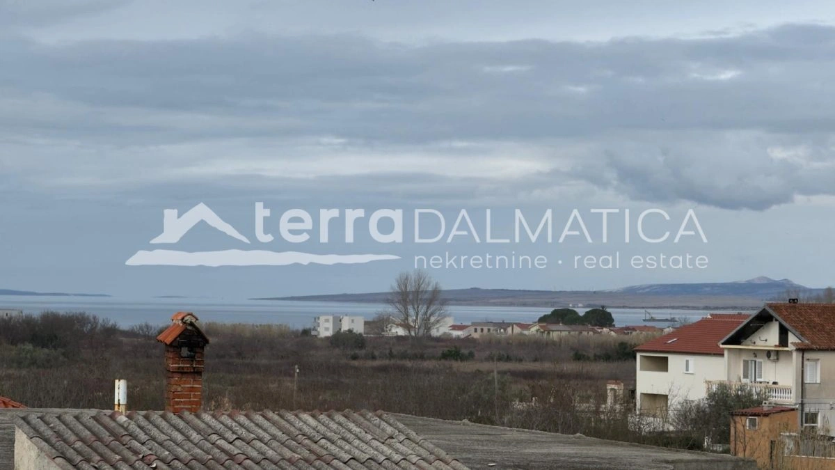 Nin – Neues Haus mit Pool und Meerblick