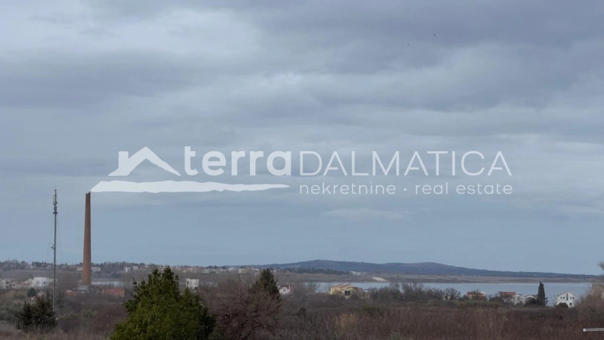 Nin – Neues Haus mit Pool und Meerblick