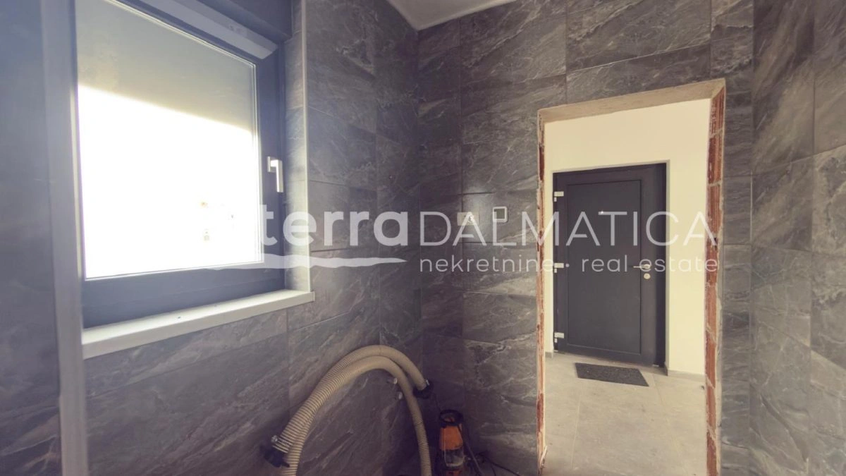 Nin – Neues Haus mit Pool und Meerblick