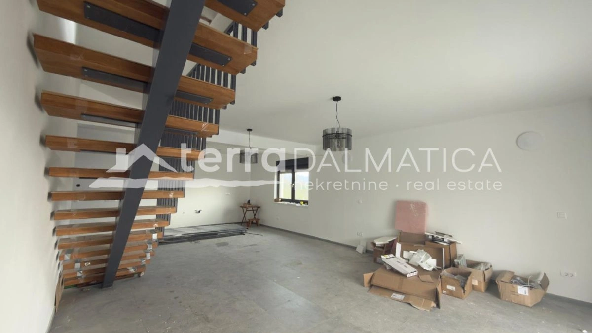 Nin – Neues Haus mit Pool und Meerblick