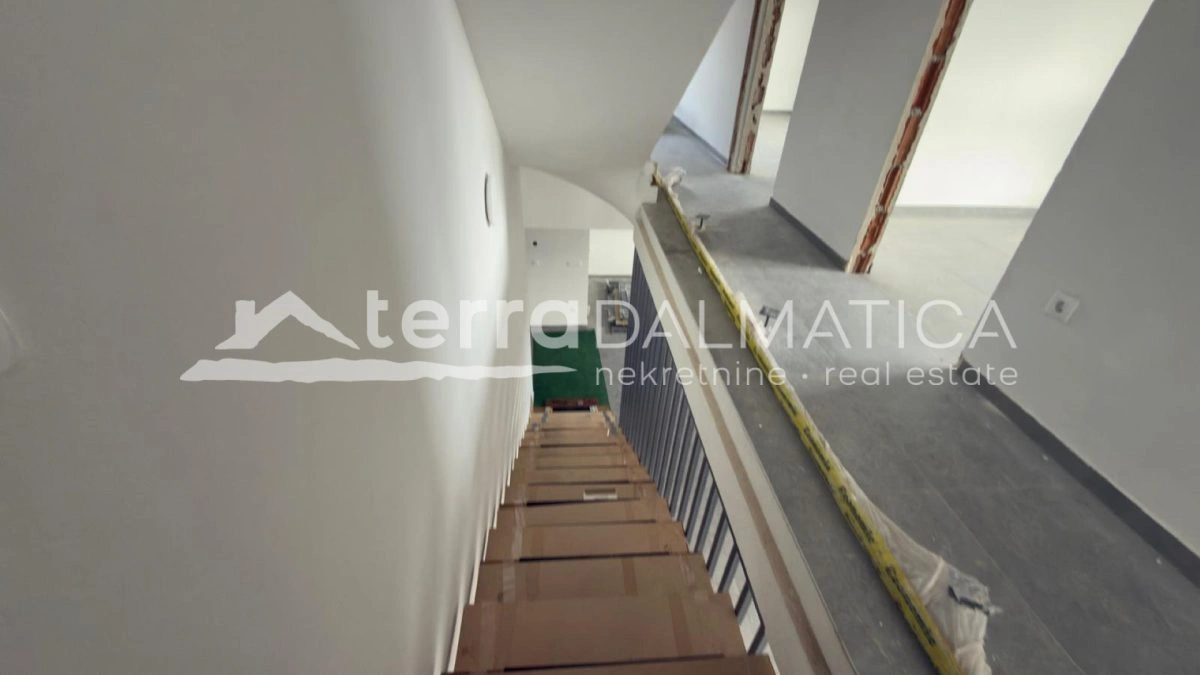 Nin – Neues Haus mit Pool und Meerblick