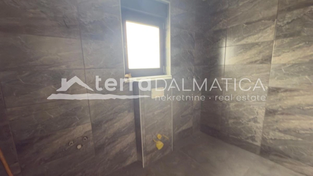 Nin – Neues Haus mit Pool und Meerblick