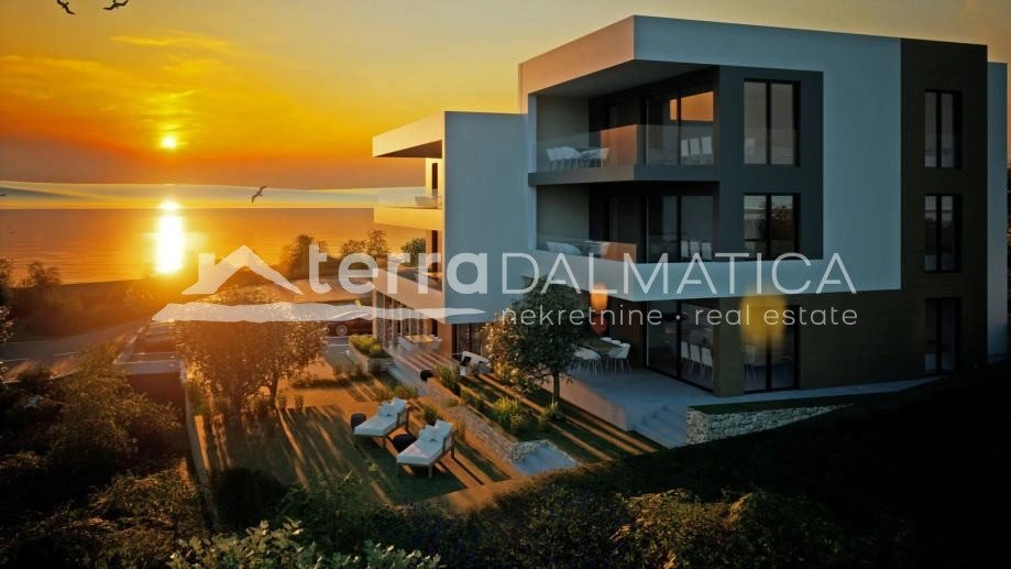 Drei-Zimmer-Wohnung Maslenica, Neubau mit Meerblick