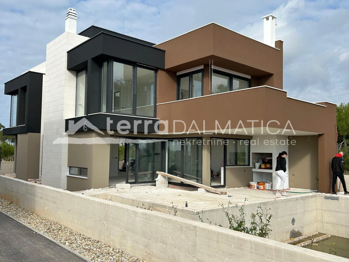 Neues Haus Privlaka mit Swimmingpool und Meerblick