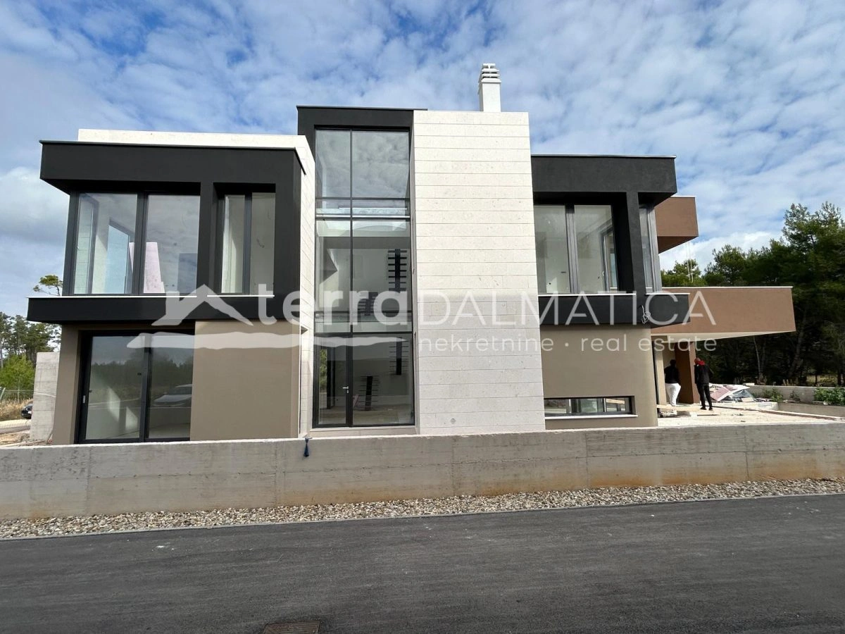 Neues Haus Privlaka mit Swimmingpool und Meerblick