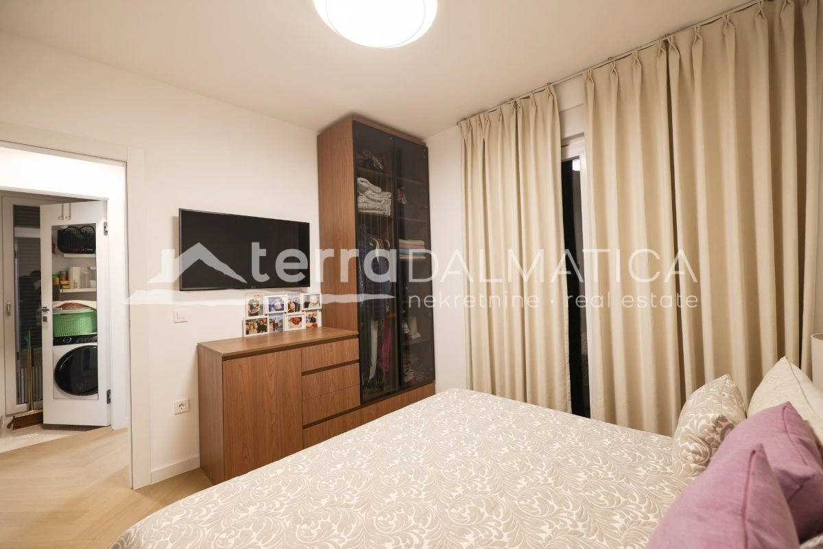 Haus Privlaka mit beheiztem Pool und angelegtem Garten