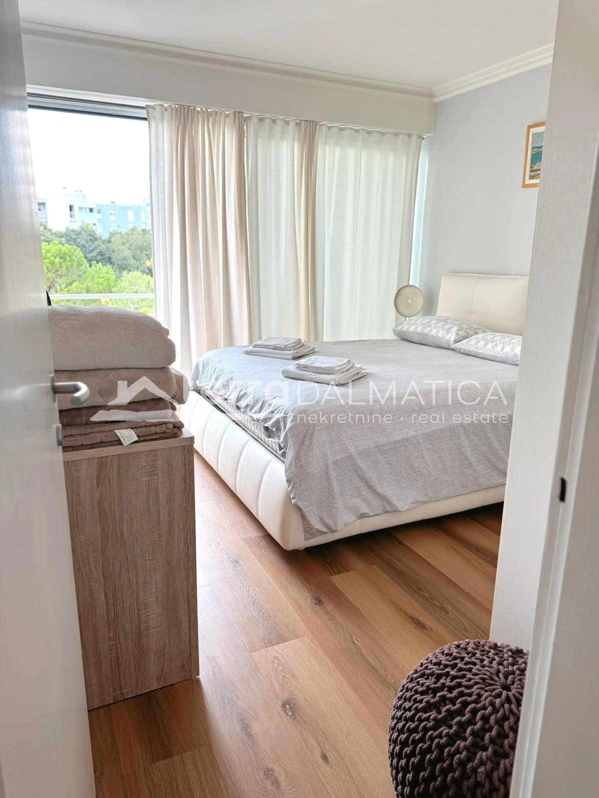Drei-Zimmer-Apartment in Zadar mit Meerblick