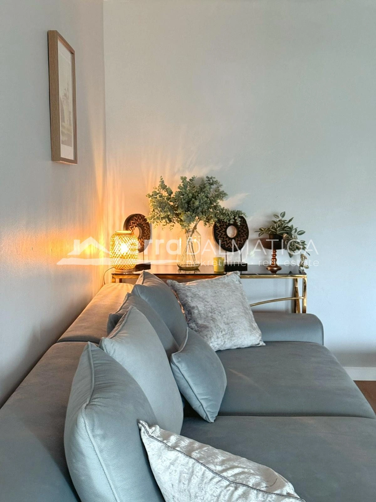 Drei-Zimmer-Apartment in Zadar mit Meerblick