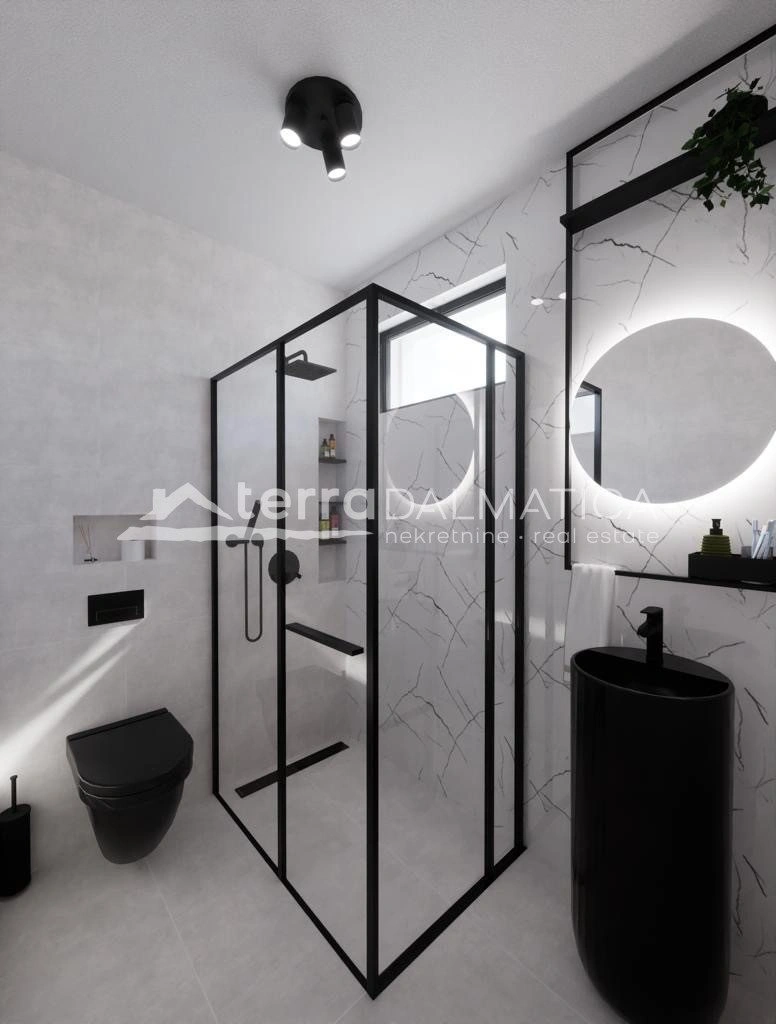 Haus in Vodice in der Nähe des Meeres