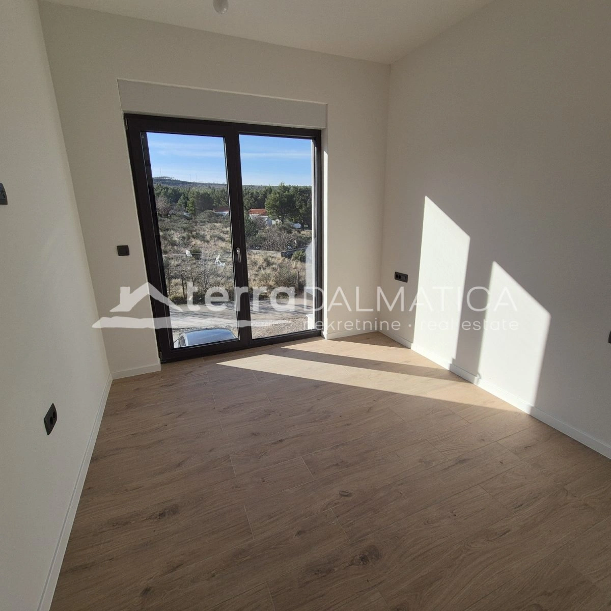 Duplex Rovanjska s bazenom i pogledom na more