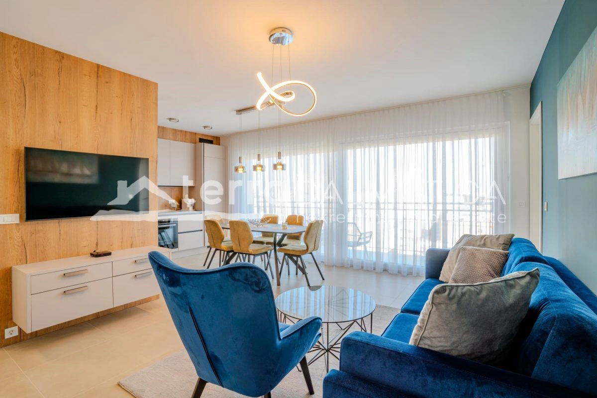 Stan Zadar Branimirova obala s pogledom na more