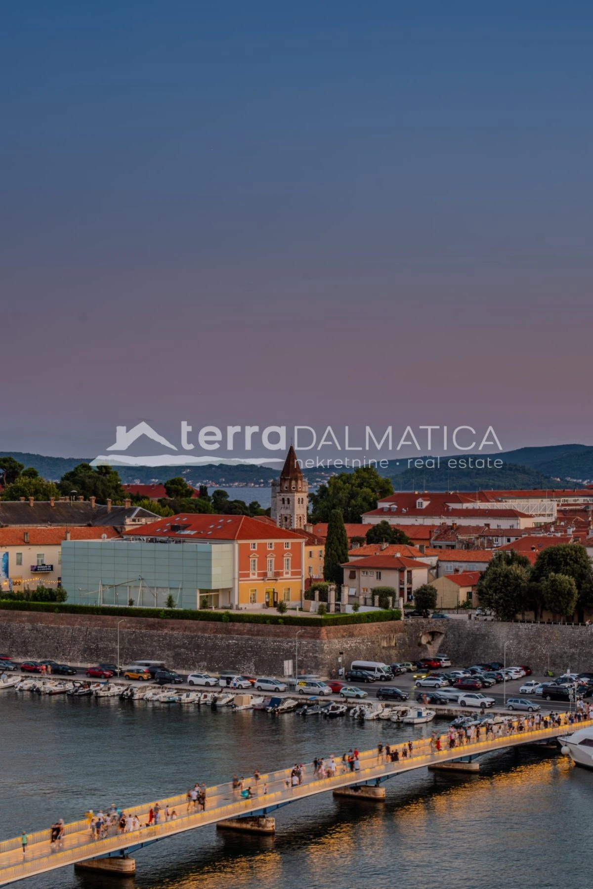 Stan Zadar Branimirova obala s pogledom na more