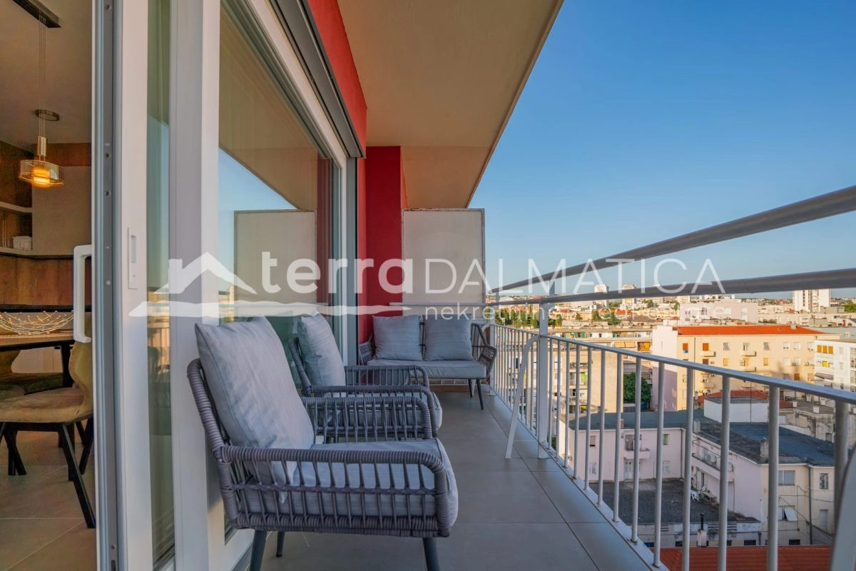 Stan Zadar Branimirova obala s pogledom na more