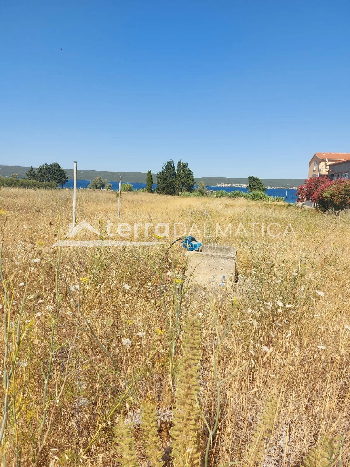 Građevinsko zemljište Otok Pašman prvi red do mora