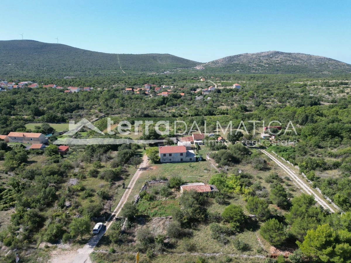 Baugrundstück, Lozovac