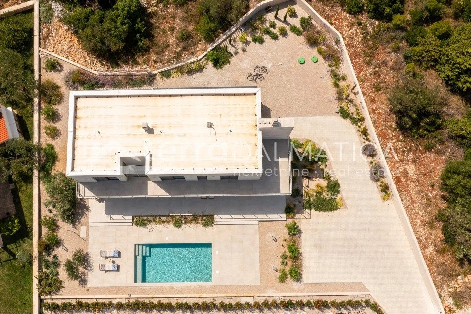 Villa mit Pool und Sauna, Insel Šolta