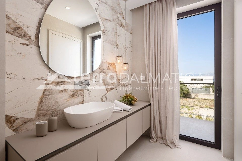 Villa mit Pool und Sauna, Insel Šolta