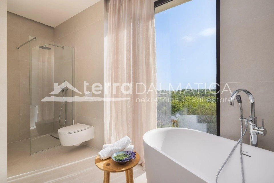 Villa mit Pool und Sauna, Insel Šolta