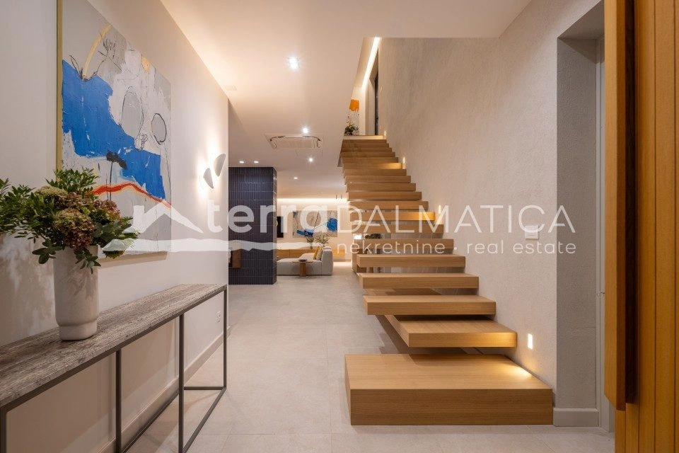 Villa mit Pool und Sauna, Insel Šolta