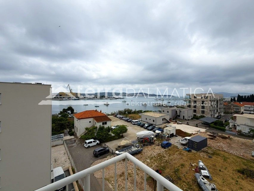 Ferienwohnung in Trogir mit Meerblick
