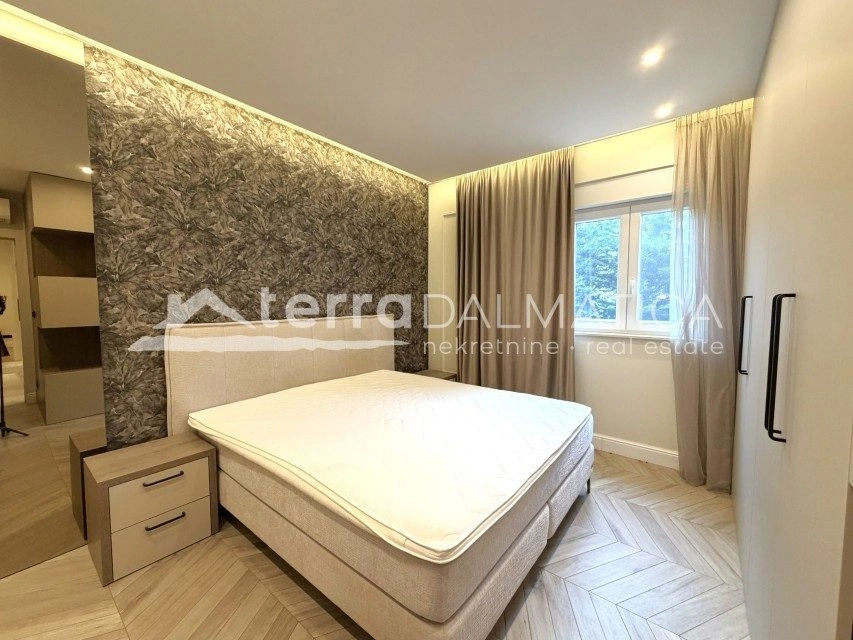 Apartmán, Vidići – tři ložnice, zahrada 146 m²