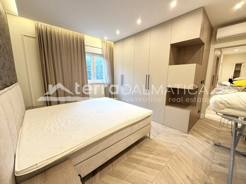 Apartmán, Vidići – tři ložnice, zahrada 146 m²