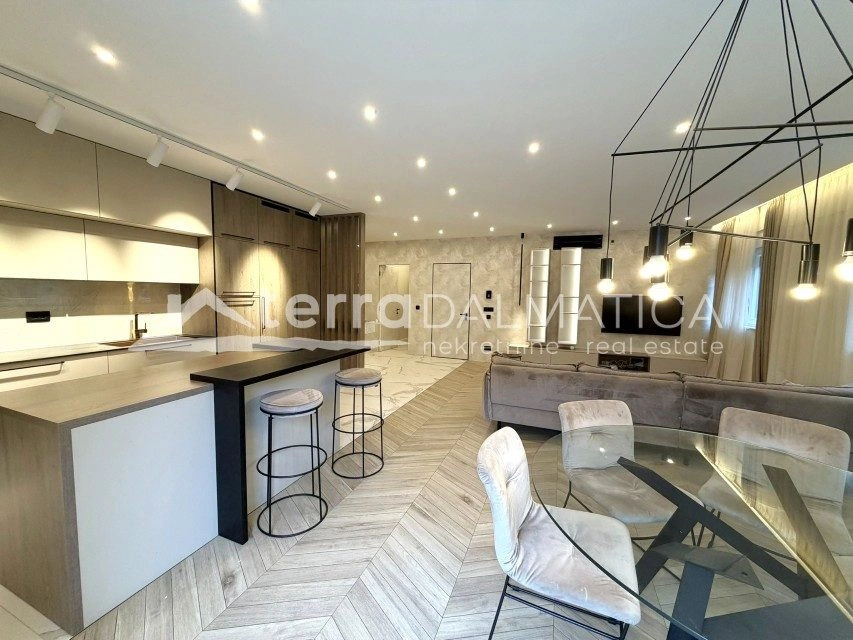 Apartmán, Vidići – tři ložnice, zahrada 146 m²