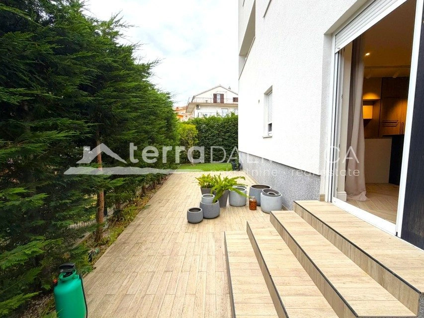 Apartmán, Vidići – tři ložnice, zahrada 146 m²