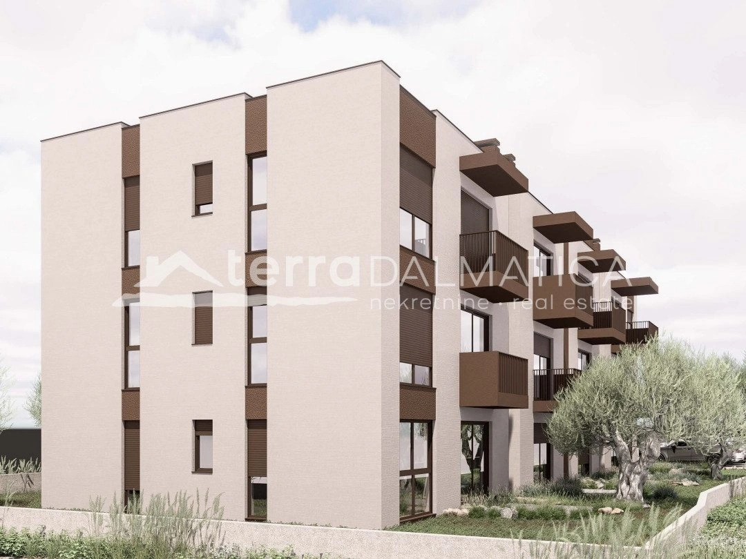 Apartment in Vodice mit Meerblick und 2 Parkplätzen
