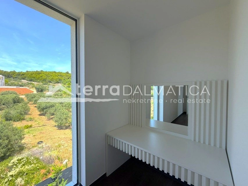 Luxusvilla mit Wellnessbereich und großem Swimmingpool, Vodice