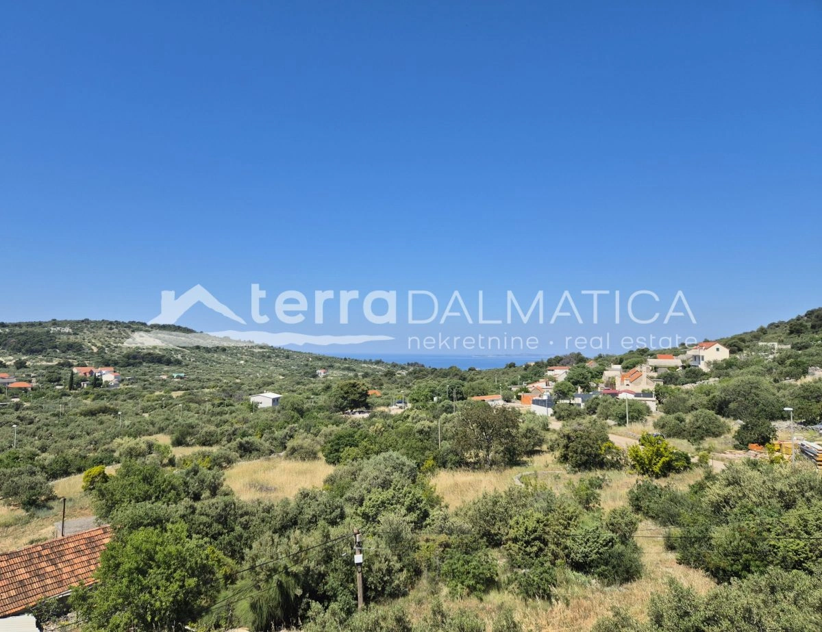 Haus im Hinterland von Primošten – 6 Apartments mit Panoramablick