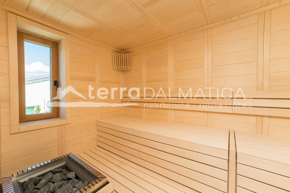 Villa in der Nähe von Zadar – erste Reihe zum Meer