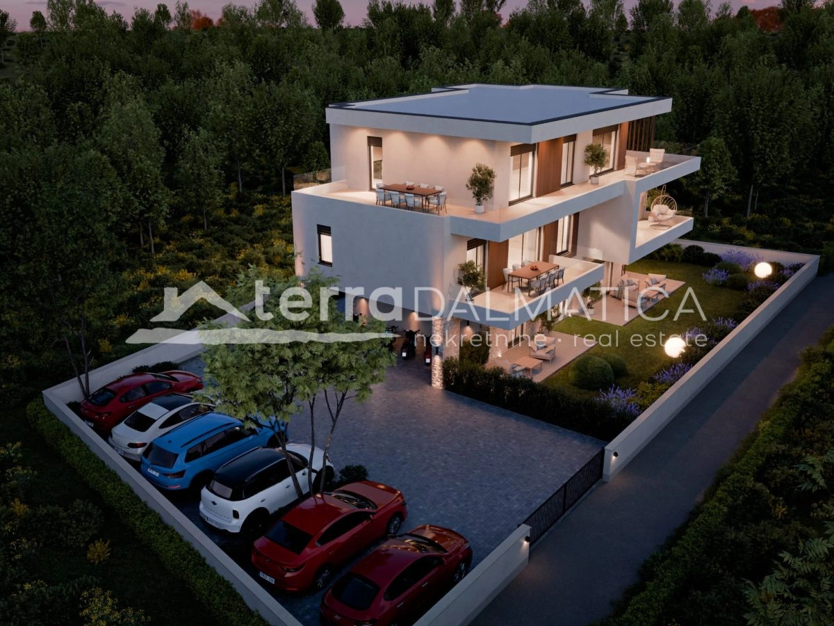 Einzigartiges Penthouse in Vodice – direkter Zugang vom Aufzug