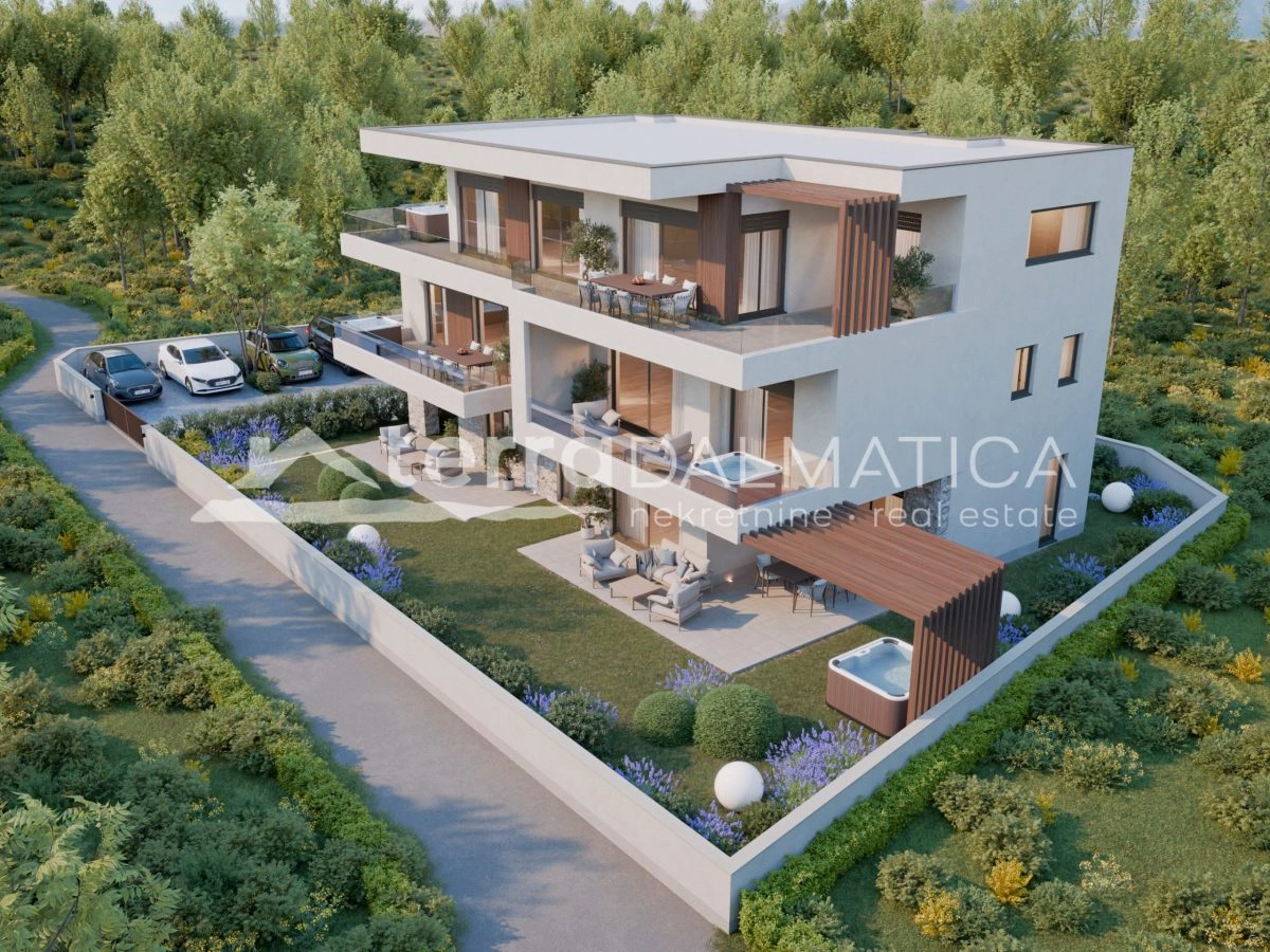 Einzigartiges Penthouse in Vodice – direkter Zugang vom Aufzug