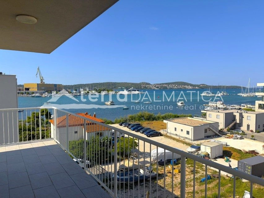 Ferienwohnung in Trogir – 80 m vom Meer entfernt