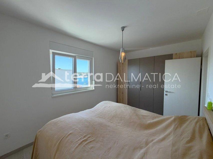 Ferienwohnung in Trogir – 80 m vom Meer entfernt
