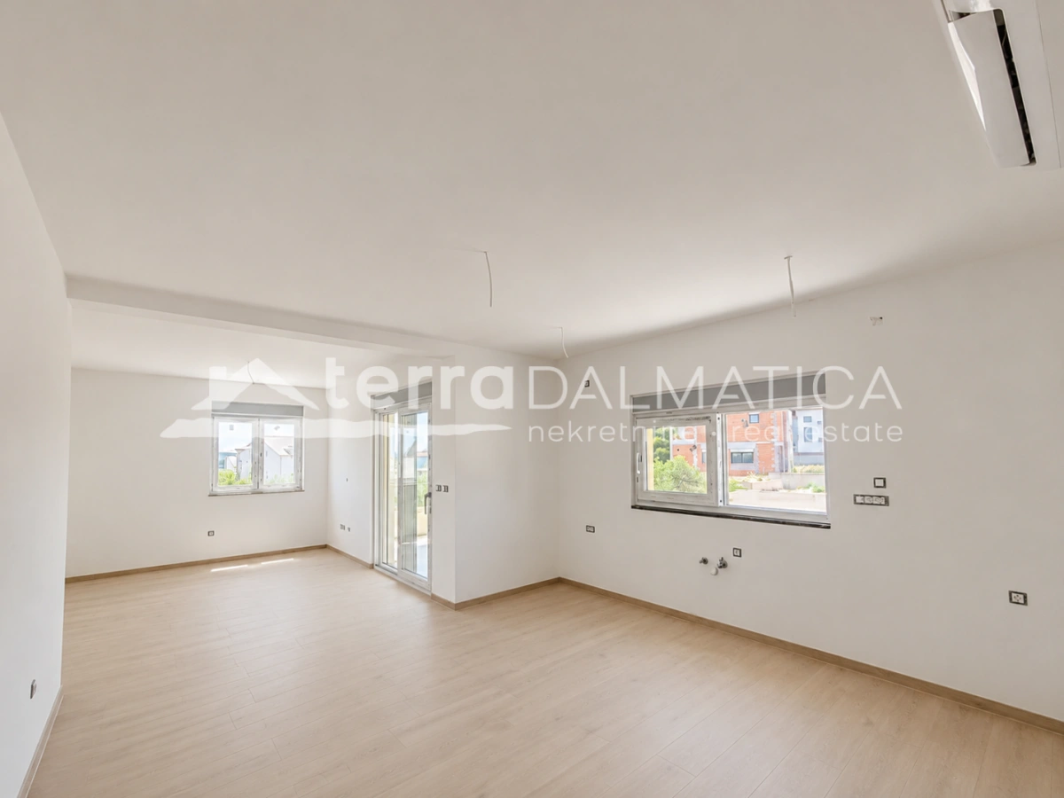 Apartment in Vodice – Neubau mit Meerblick