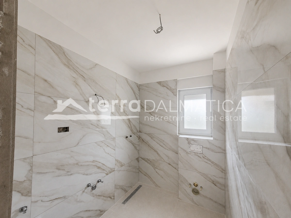 Apartment in Vodice – Neubau mit Meerblick