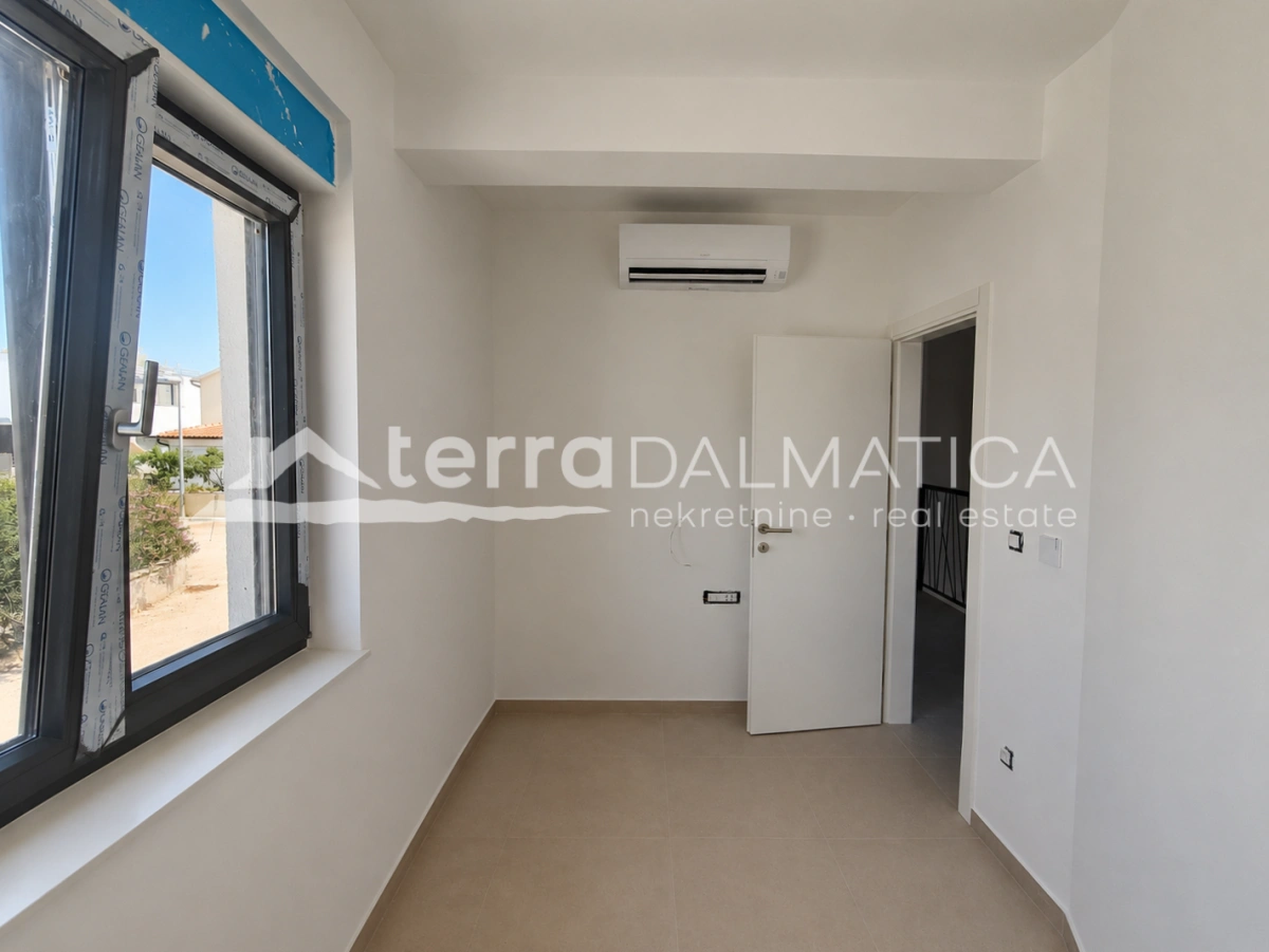 Haus in Vodice – Neubau mit Swimmingpool