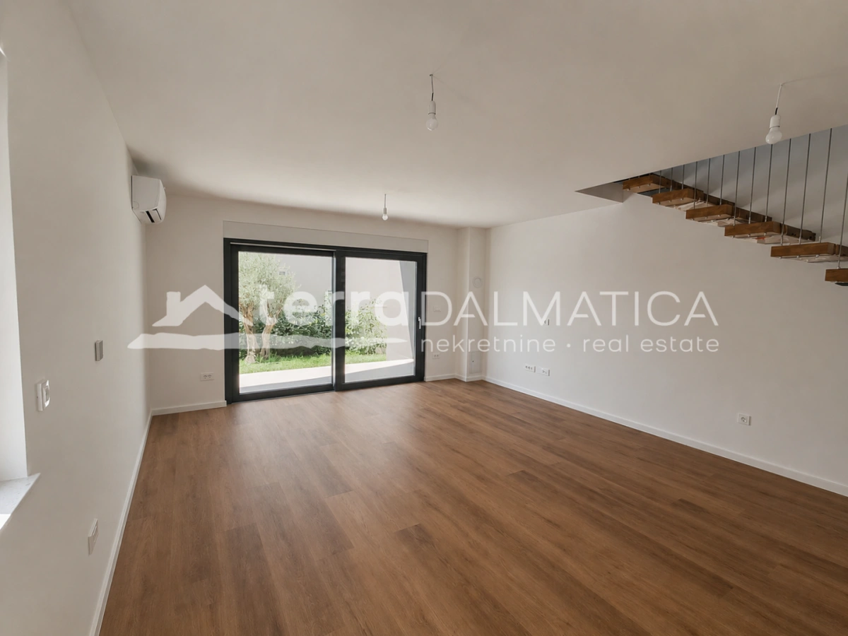 Haus in Vodice – Neubau mit 3 Schlafzimmern