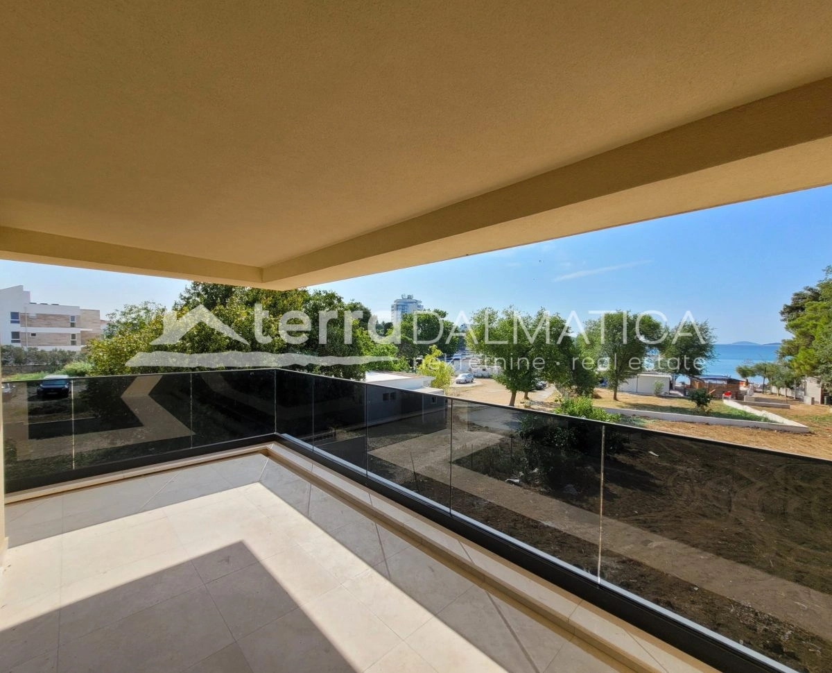 Apartment in Vodice – Neubau, 80 Meter vom Meer entfernt