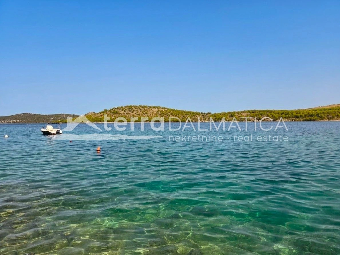 Ferienwohnung in Šparadići, 40 m vom Meer entfernt mit Meerblick
