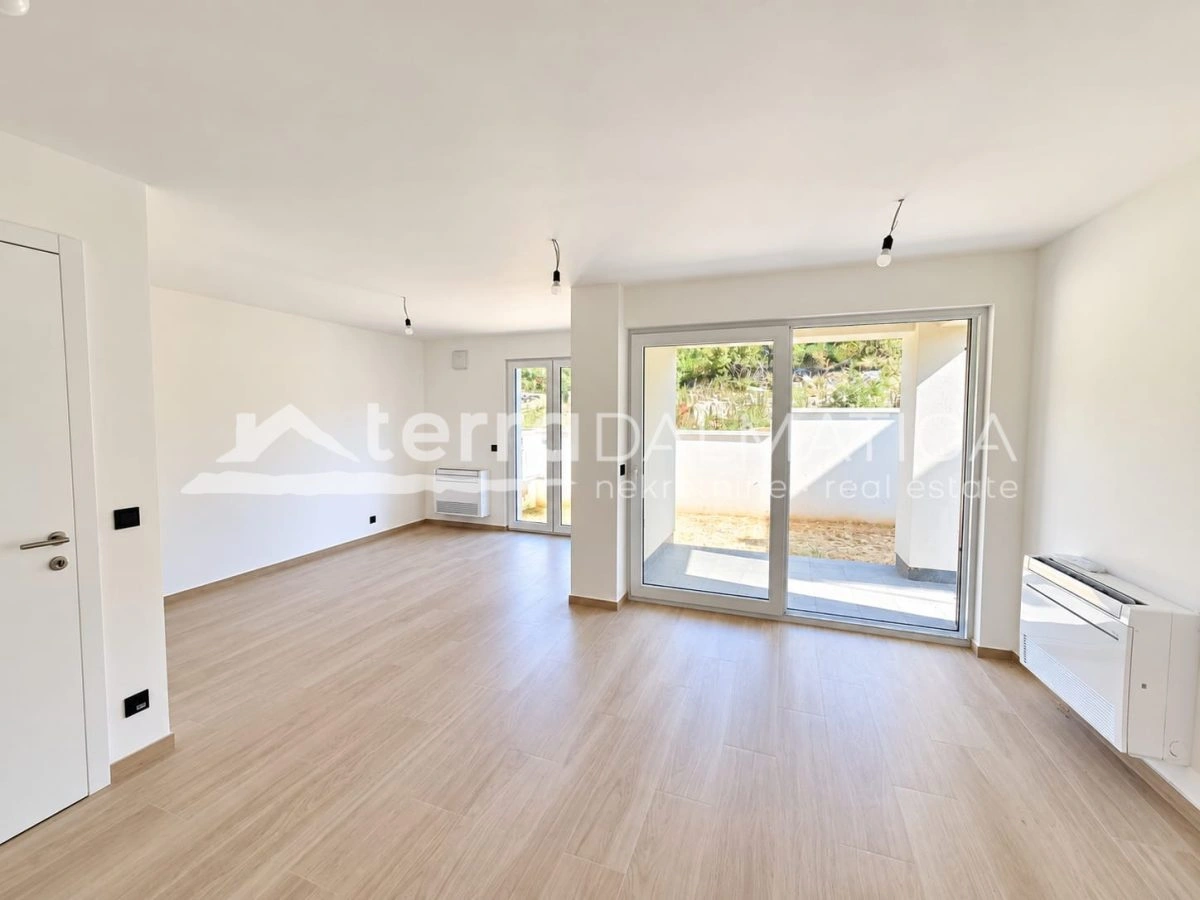 Maisonette-Wohnung in der Murterstraße – Neubau, Garten und Terrassen
