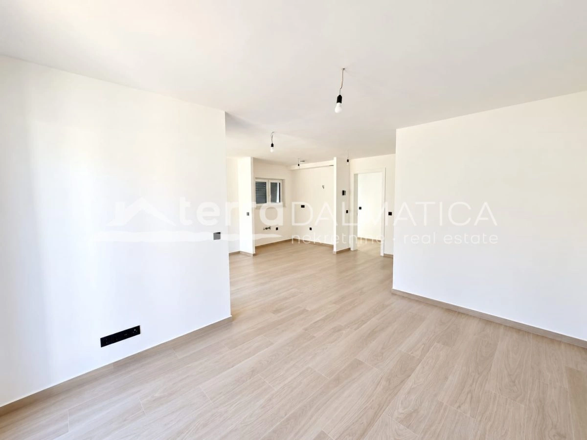 Maisonette-Wohnung in der Murterstraße – Neubau, Garten und Terrassen